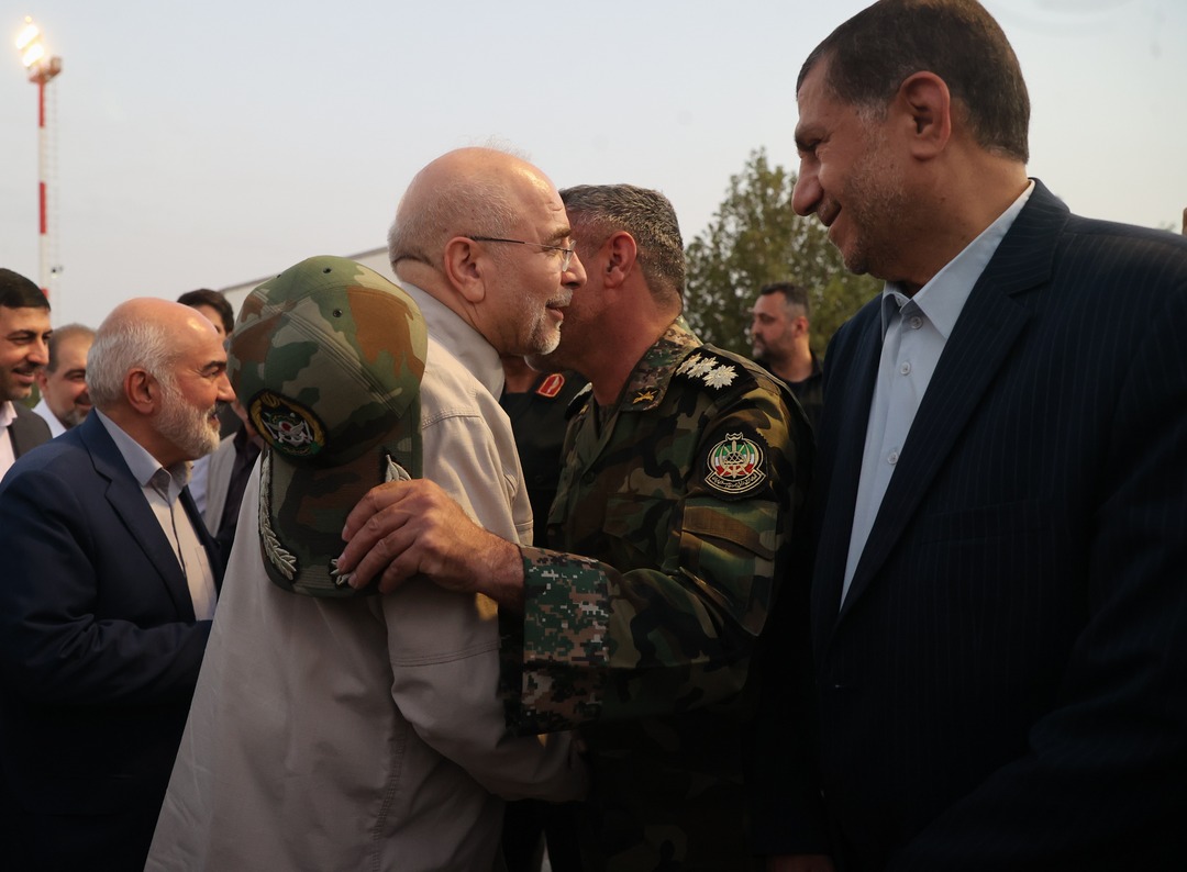  رئیس مجلس در فرودگاه بین المللی آبادان