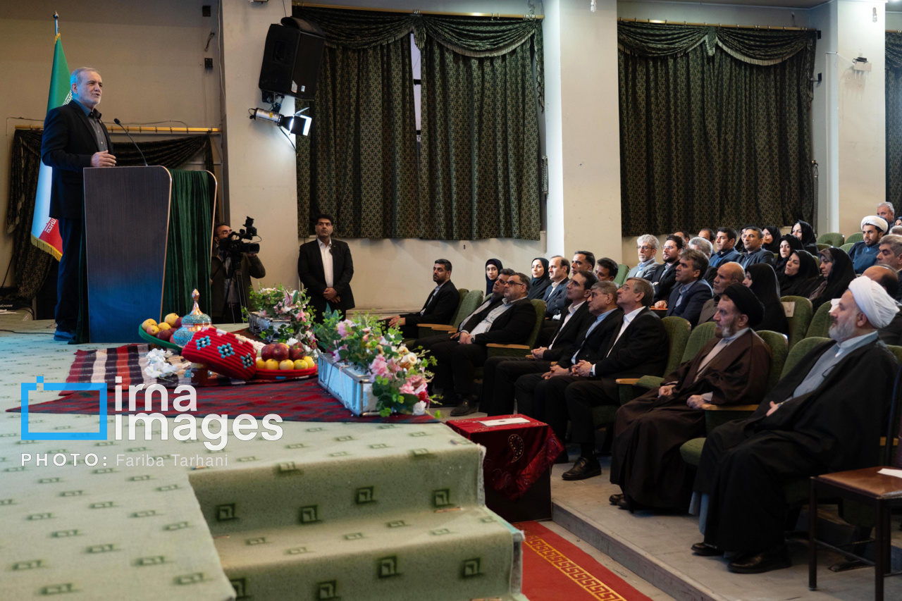 سفر رئیس جمهور به استان لرستان