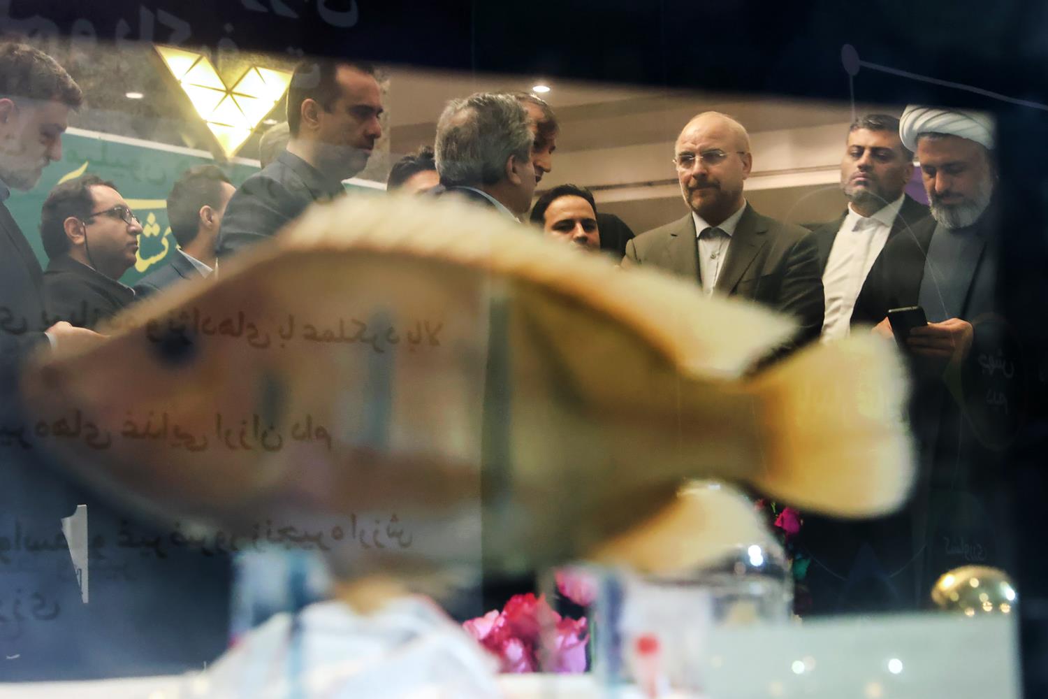 بازدید قالیباف از نمایشگاه توانمندی‌های تولید داخل