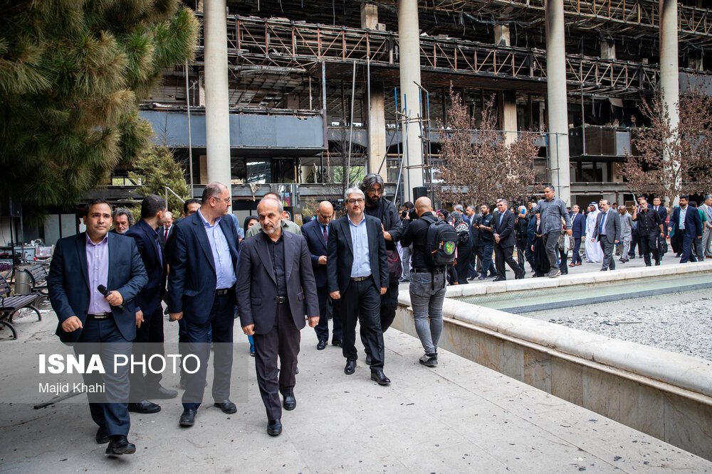 بازدید سفرای کشورهای خارجی از ساختمان شیشه‌ای صداوسیما