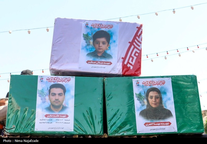 تشییع پیکر ۴ شهید حملات رژیم صهیونیستی در مشهد