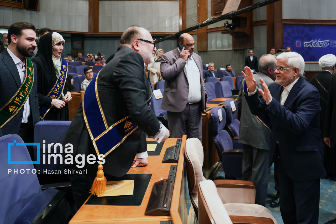 اهدای جایزه ویژه البرز (نوبل ایرانی)