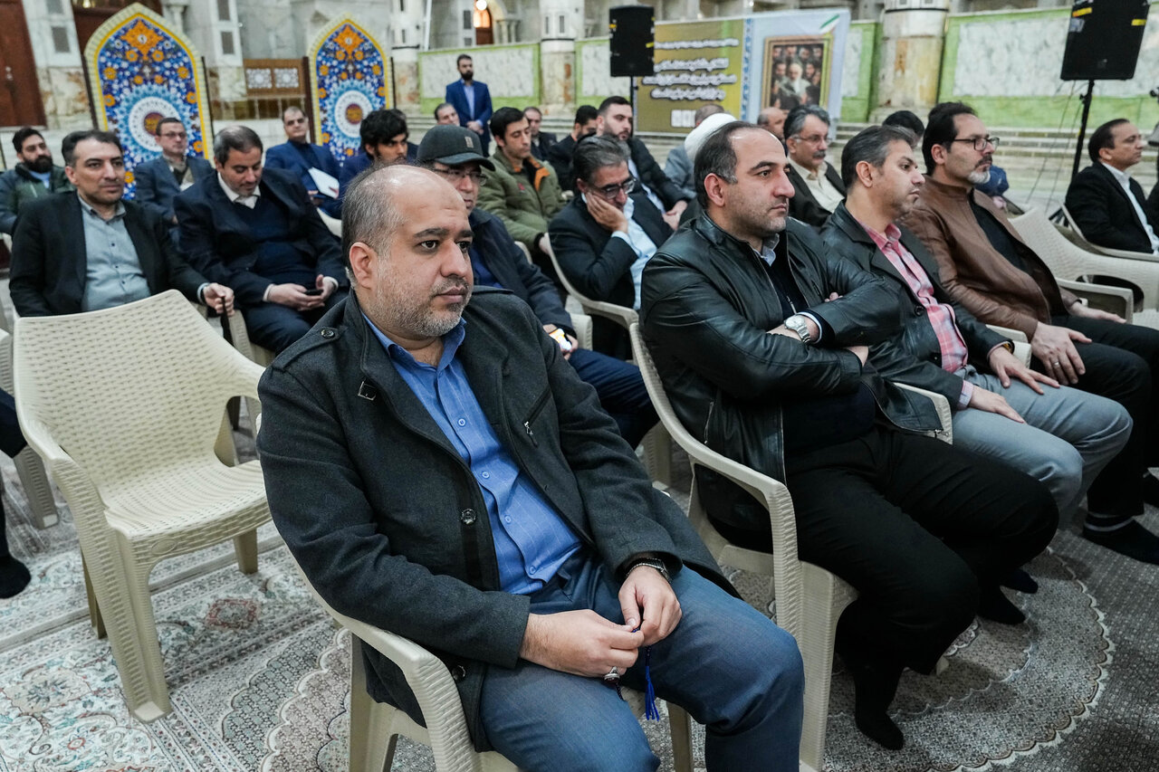 تجدید میثاق رئیس مجلس و نمایندگان با آرمان‌های امام(ره)