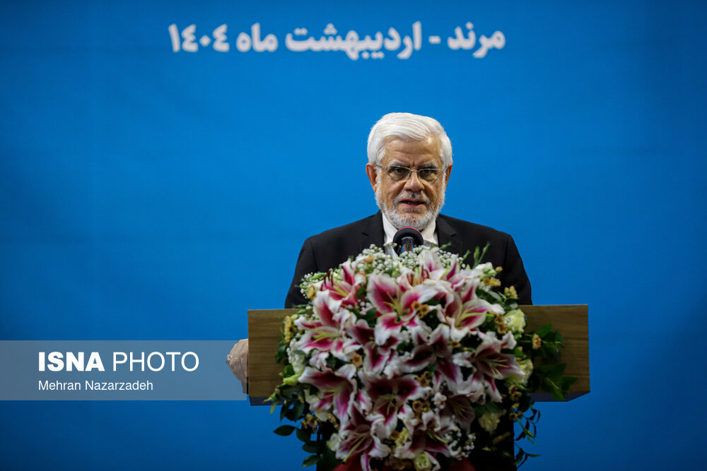 بازدید عارف از خط انتقال آب ارس به تبریز