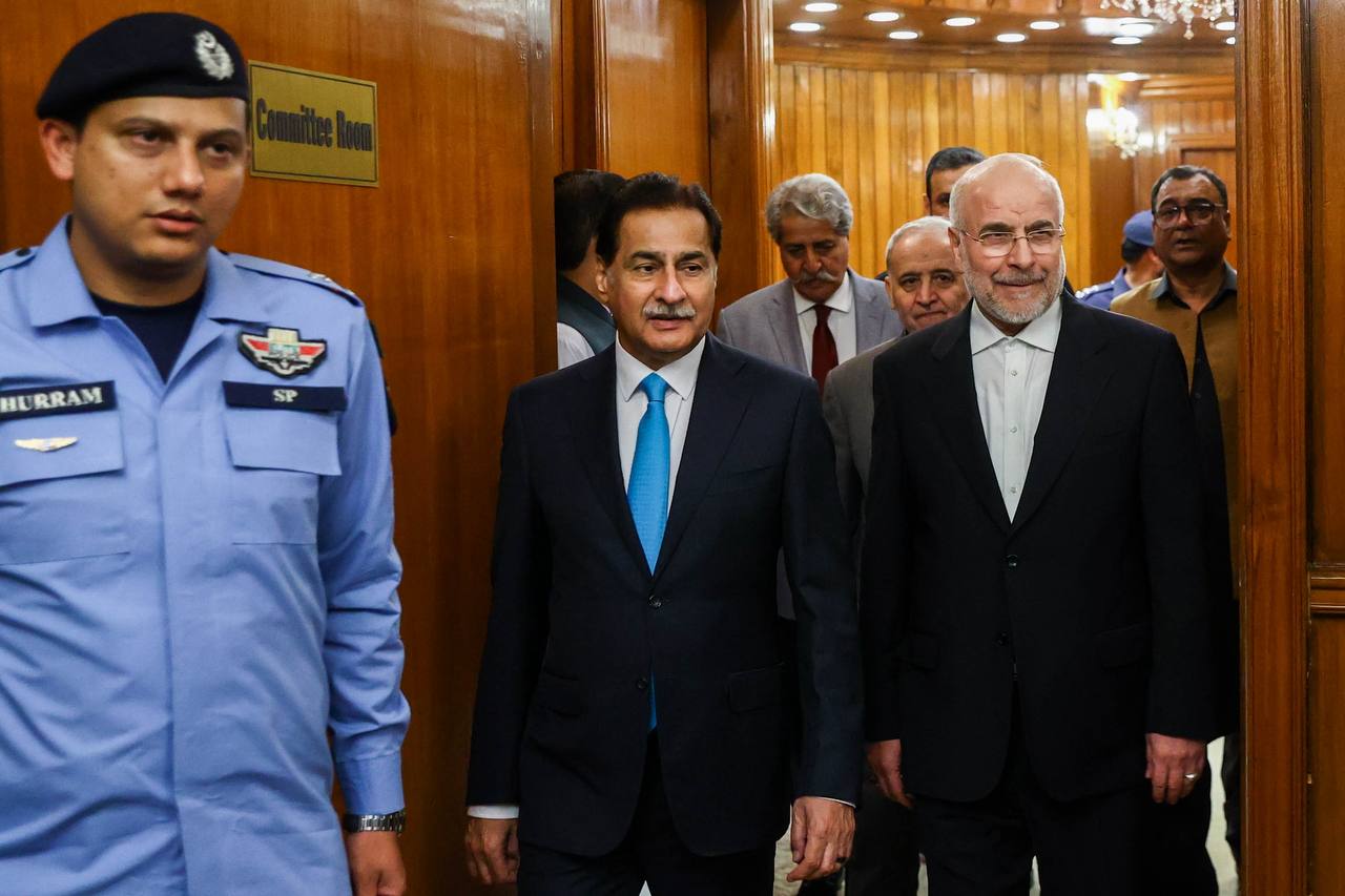  دیدار دو جانبه محمدباقر قالیباف و ایاز صادق 