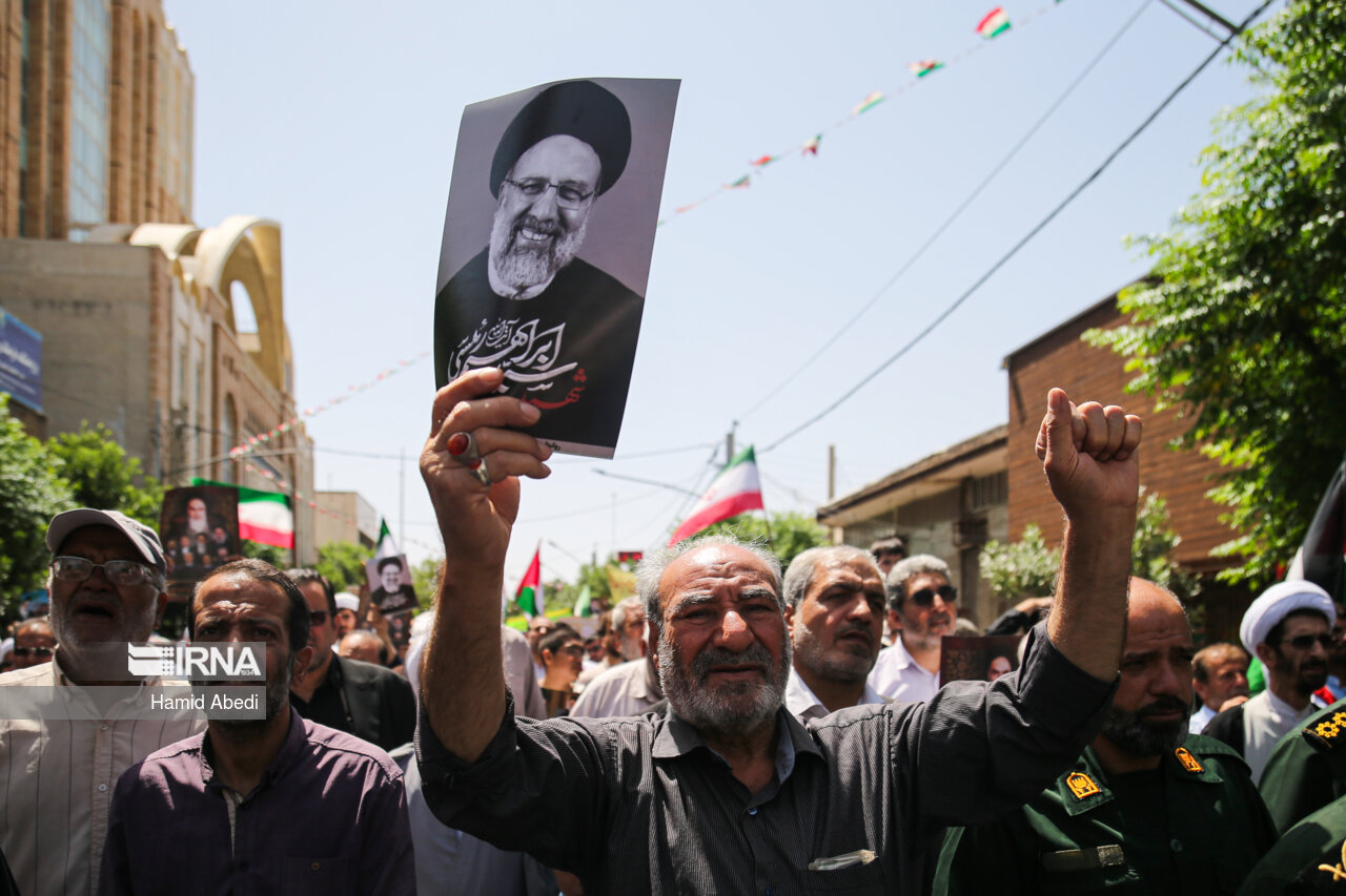 راهپیمایی سالگرد قیام ۱۵ خرداد در قم