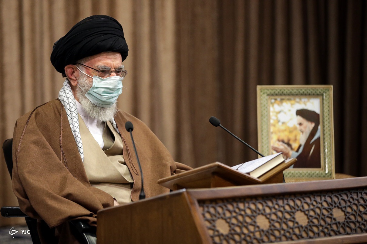 حضور رهبر انقلاب در مراسم انس با قرآن کریم