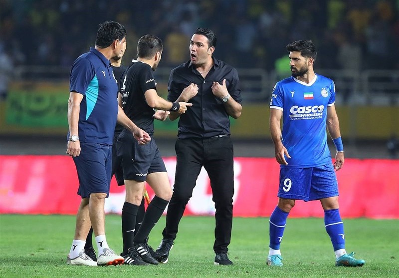 لحظه‌به‌لحظه با اعتراض نکونام به داور بازی با سپاهان