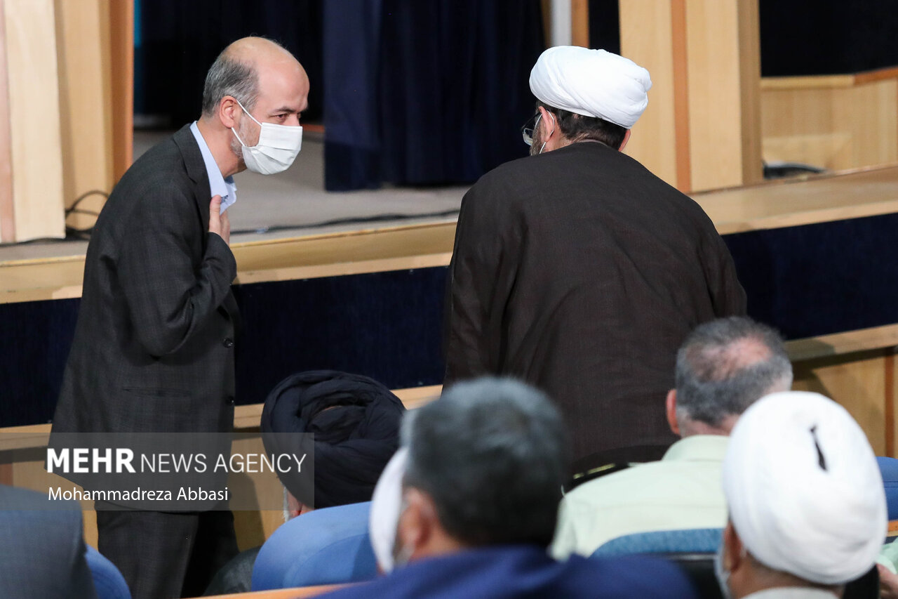 جلسه شورای اداری استان تهران با حضور رئیسی