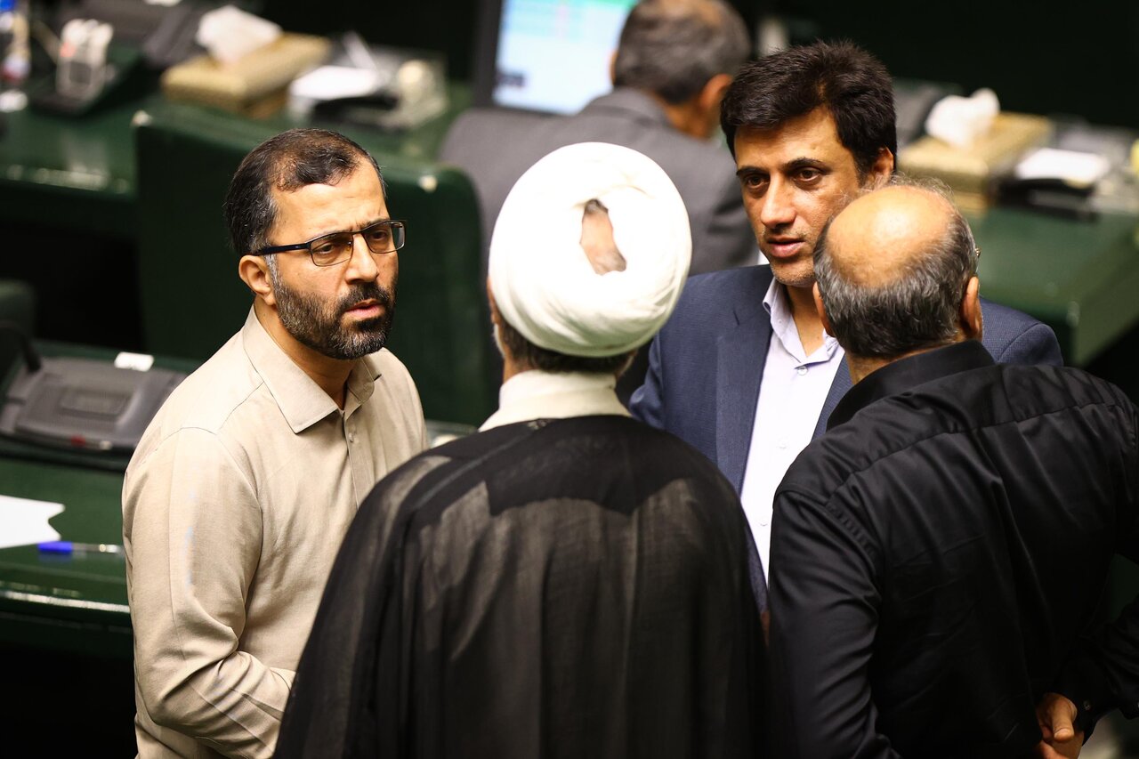 جلسه علنی چهارم تیر ماه مجلس