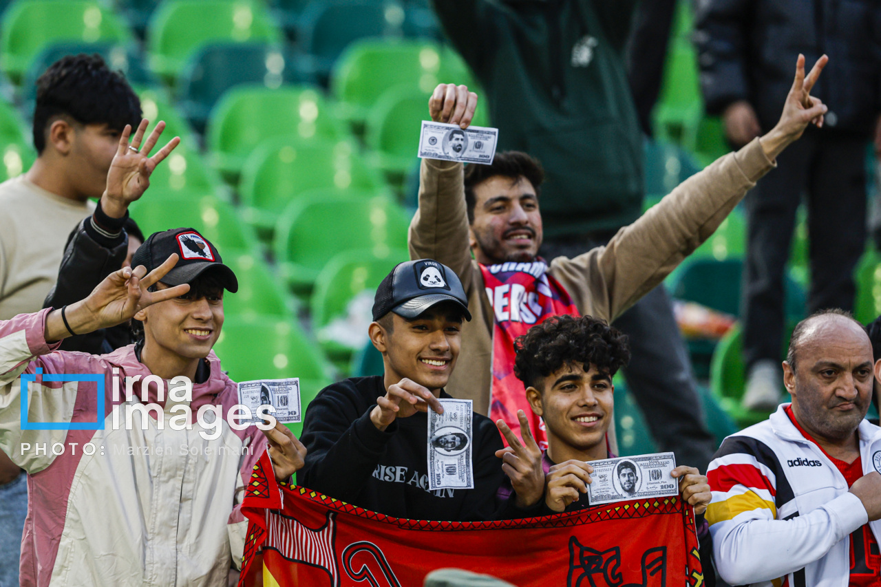 لیگ برتر فوتبال - پرسپولیس و تراکتور