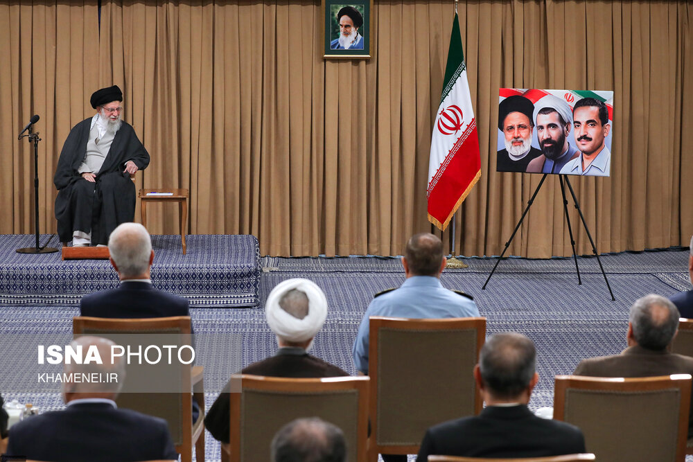 دیدار رئیس‌جمهور و اعضای هیئت دولت با رهبر انقلاب