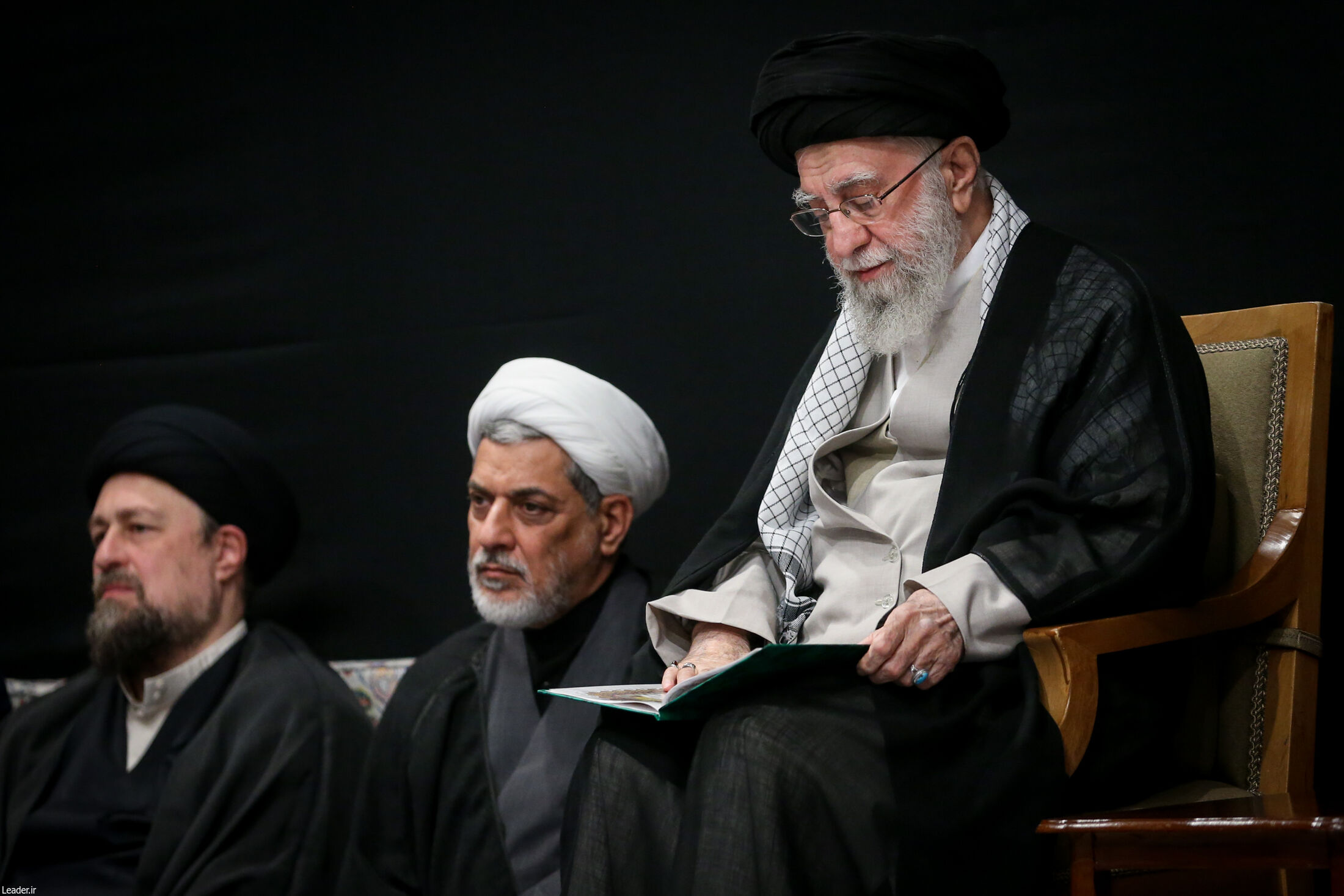 رهبر انقلاب در مراسم بزرگداشت شهدای جنگ تحمیلی