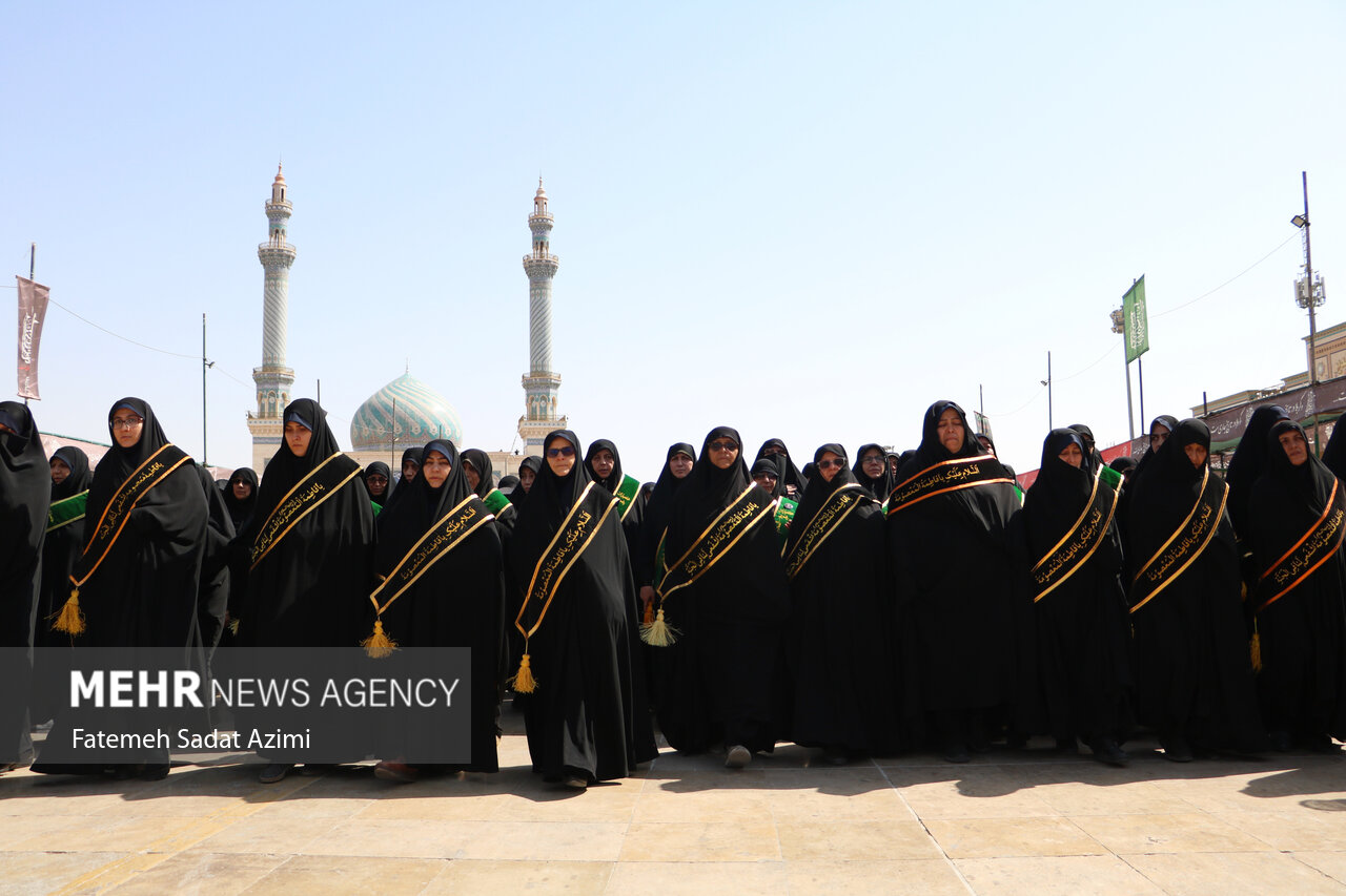 دسته عزای خادمان حرم بانوی کرامت در روز شهادت امام رضا(ع)