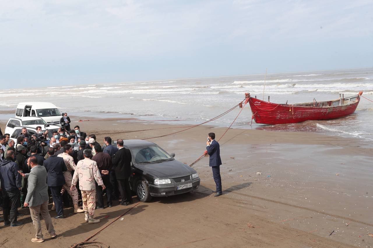 بازدید رئیسی از سواحل آزادسازی شده مازندران