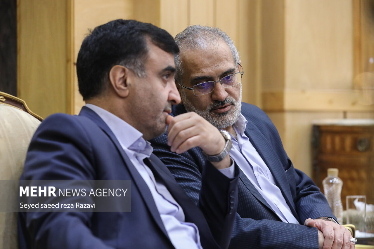 بدرقه رئیس جمهور به اندونزی