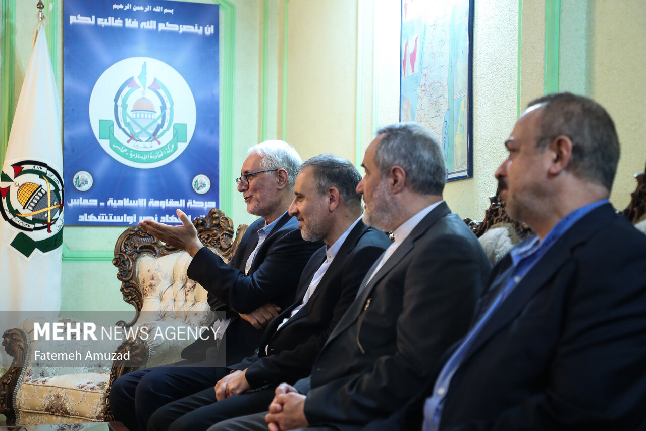 حضور سرپرست وزارت خارجه در دفتر حماس در تهران