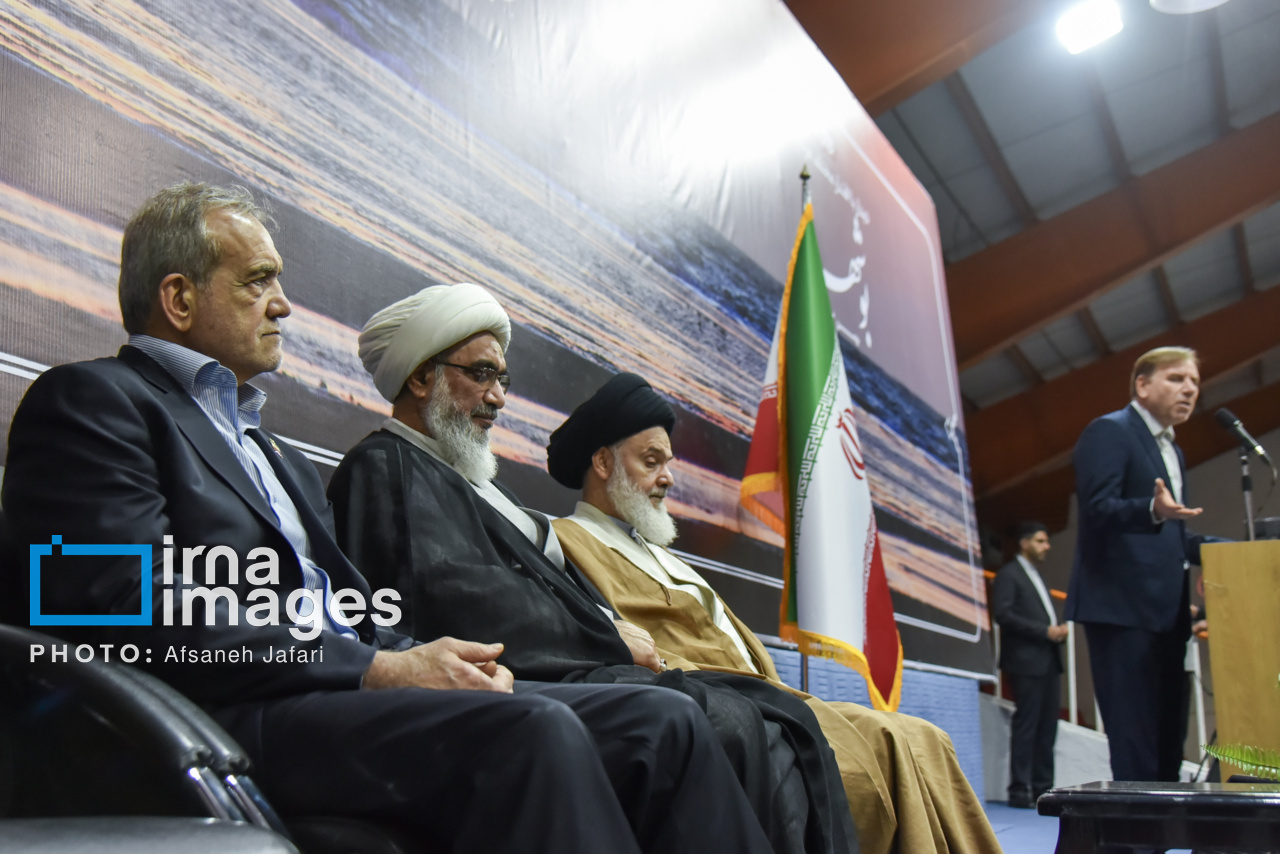 سفر رئیس جمهور به بوشهر