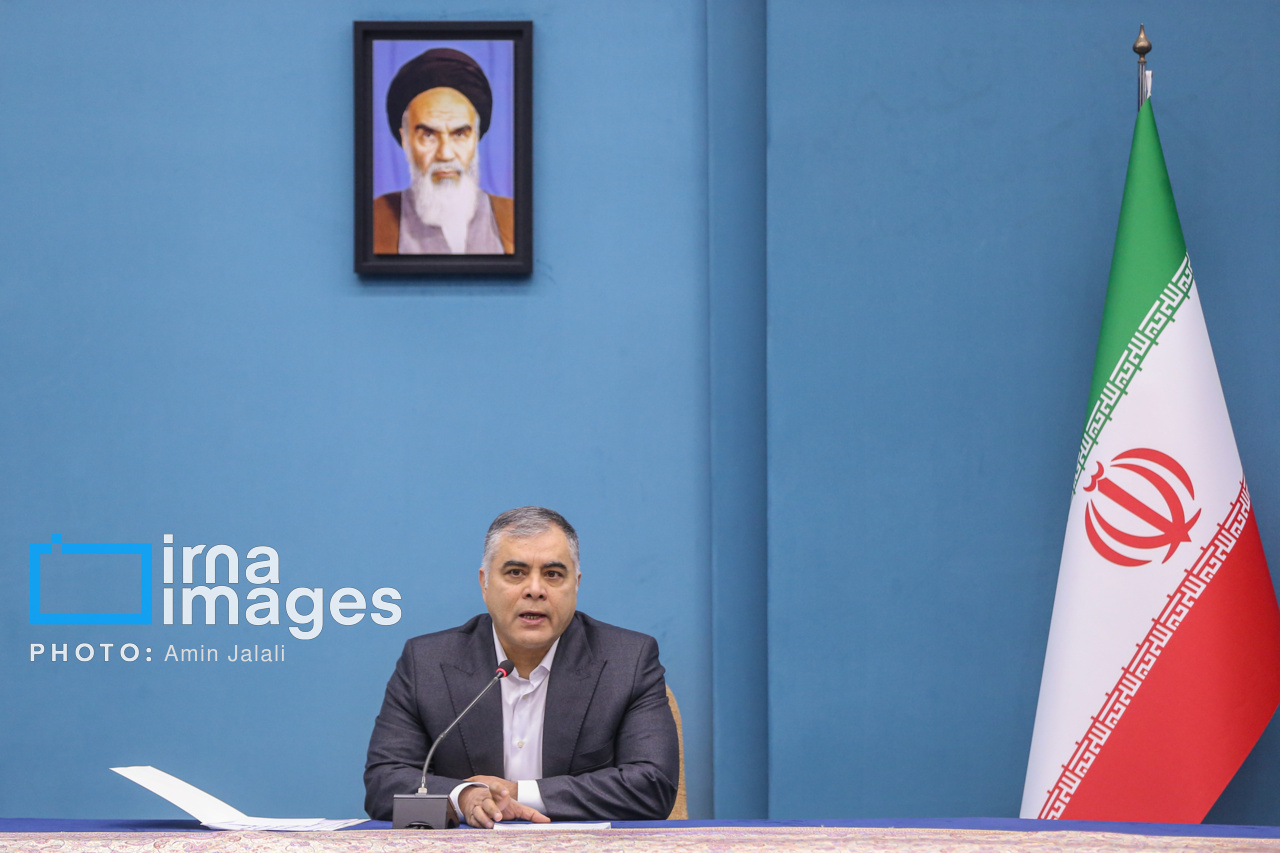 افتتاح و بهره برداری از طرح های نفت و نیرو