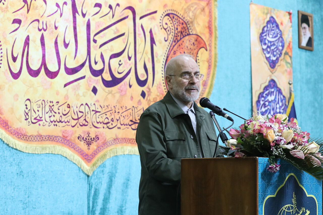 حضور قالیباف در جمع پاسداران یگان حفاظت مجلس