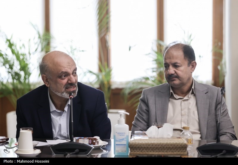 تقدیر از معلمان نمونه با حضور قالیباف