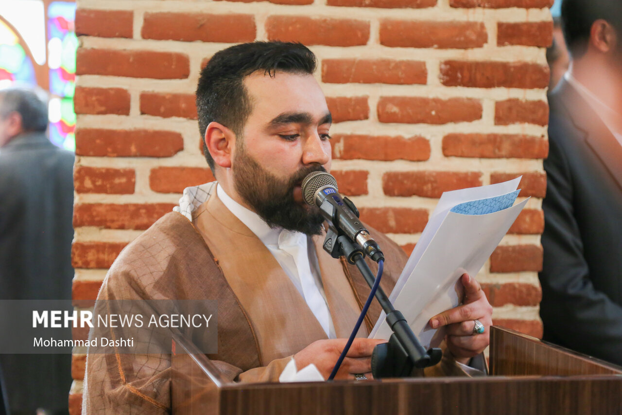 عمامه گذاری طلاب اردبیل به مناسبت نیمه شعبان