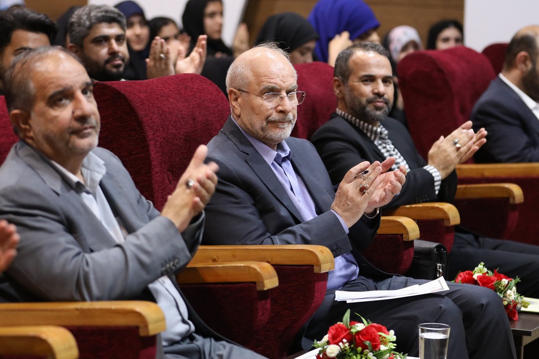 نشست صمیمانه تشکل های دانشجویی استان گلستان با قالیباف