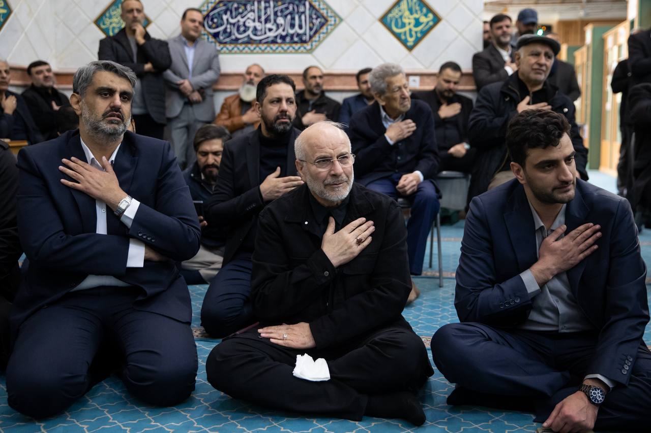 حضور‌ قالیباف در مراسم تشییع همسر و فرزند سقاب اصفهانی 