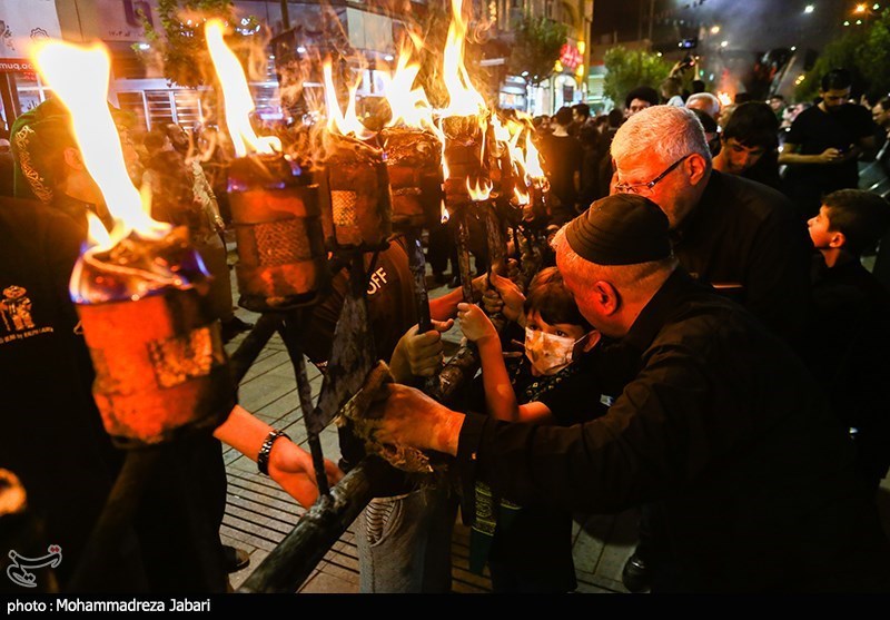  آئین مشعل گردانی نجفی‌های مقیم قم