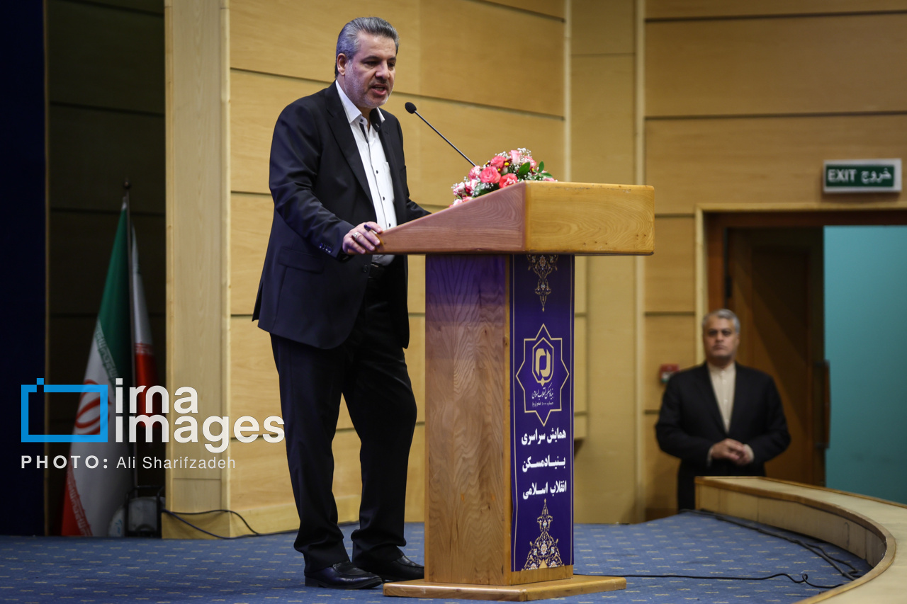 حضور قالیباف در همایش سراسری بنیاد مسکن 