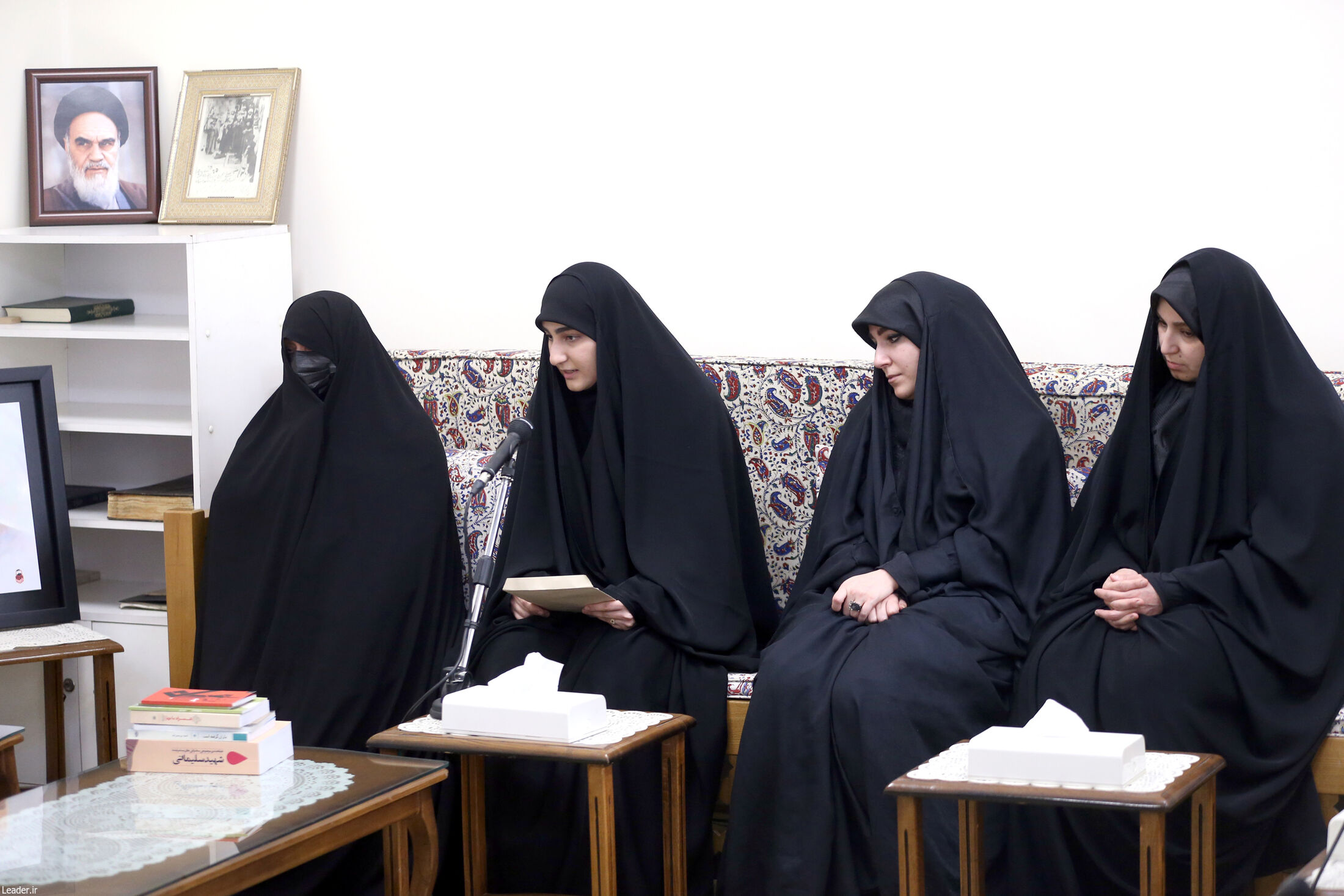 دیدار خانواده سردار شهید سلیمانی با رهبر انقلاب