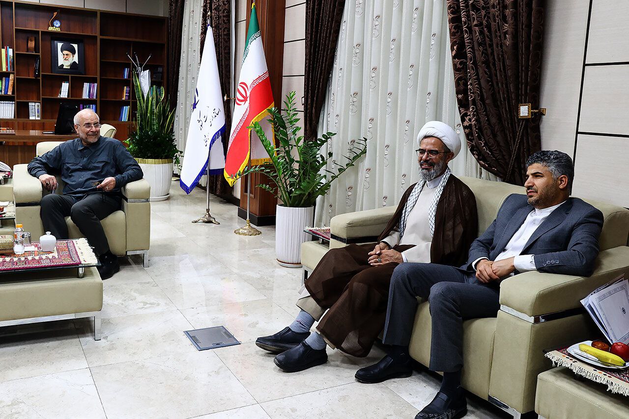 نشست قالیباف با استاندار و نمایندگان خراسان شمالی