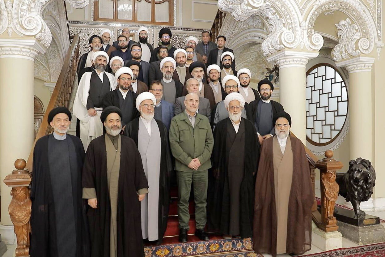 دیدار هیات علمی مرکز تحقیقات اسلامی مجلس با قالیباف