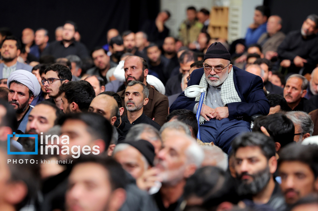 دومین شب عزاداری ایام فاطمیه با حضور رهبر انقلاب