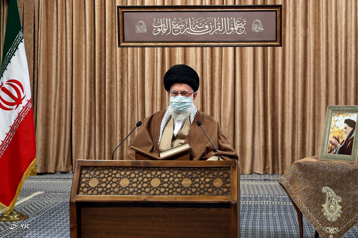حضور رهبر انقلاب در مراسم انس با قرآن کریم