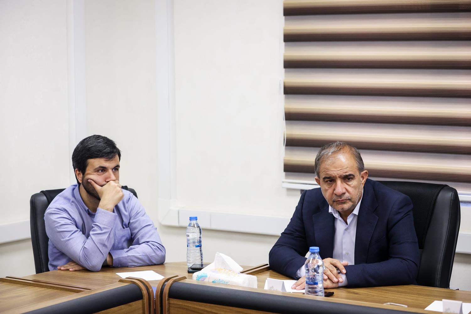 بازدید قالیباف از مرکز نوآوری، فناوری و علم آفرین پیشران