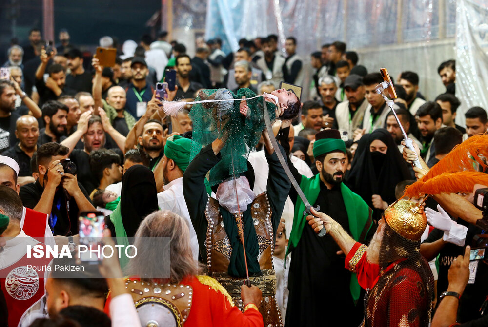 حال و هوای حرم حضرت عباس(ع) - کربلای معلی