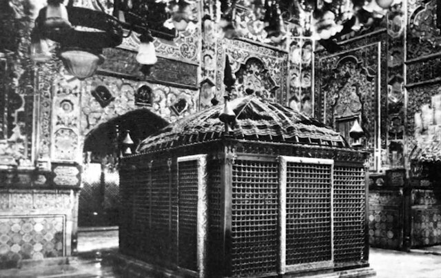 حرم امام رضا در دوران قاجار