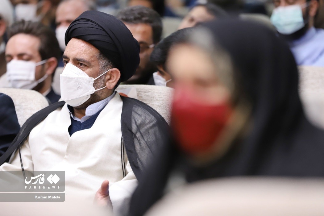 نشست رئیس جمهور با نخبگان و اقشار لرستان