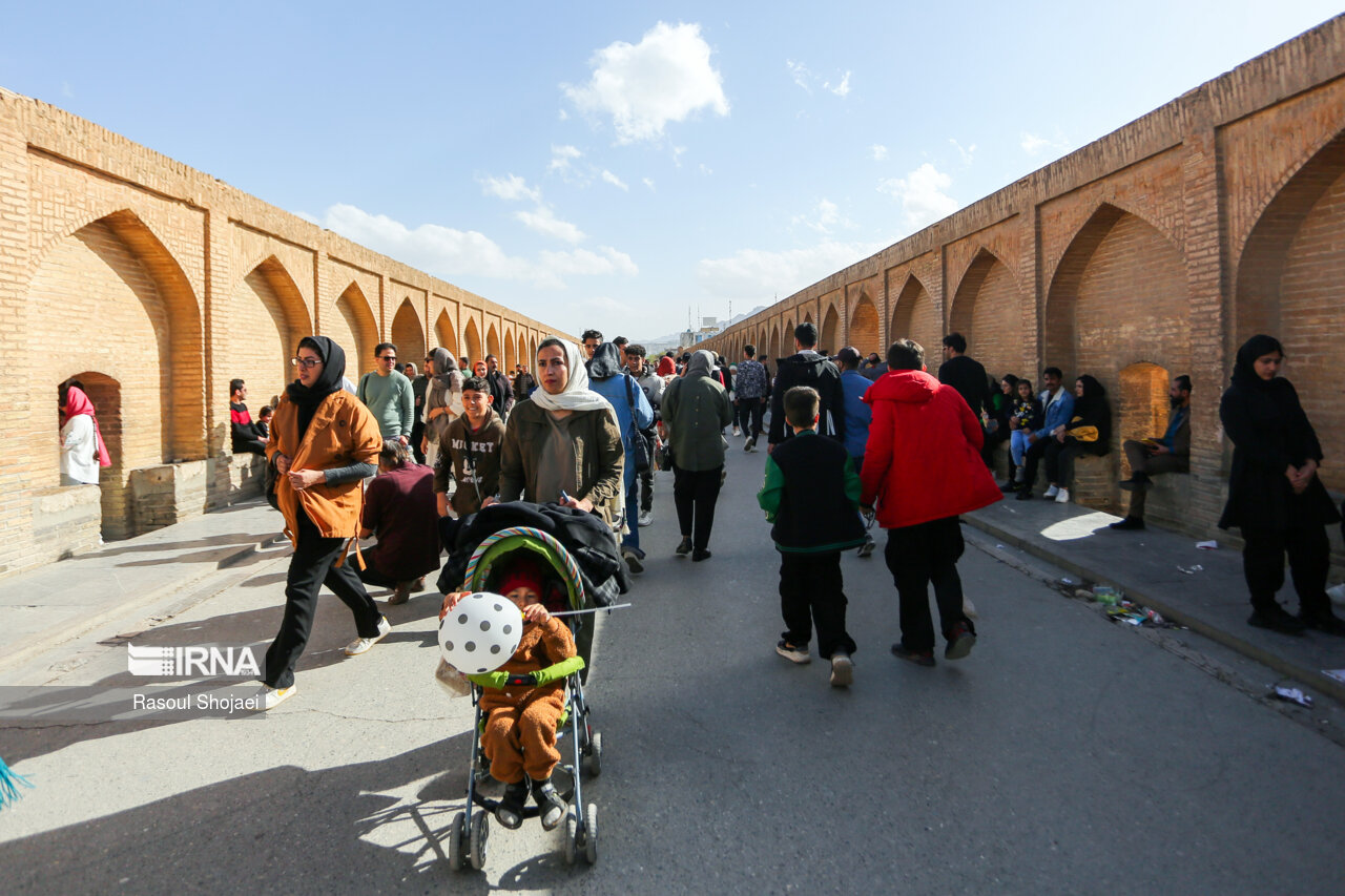 میهمانان زاینده رود