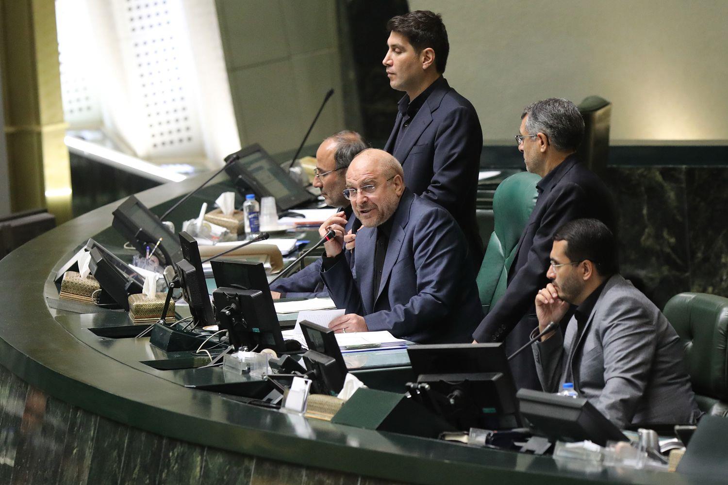 سئوال از وزیر کار در نشست علنی دوم مرداد مجلس