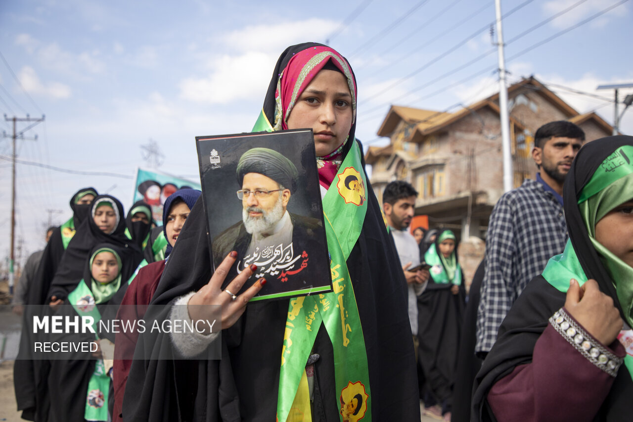 راهپیمایی کشمیری‌ھا در حمایت از رهبر معظم انقلاب