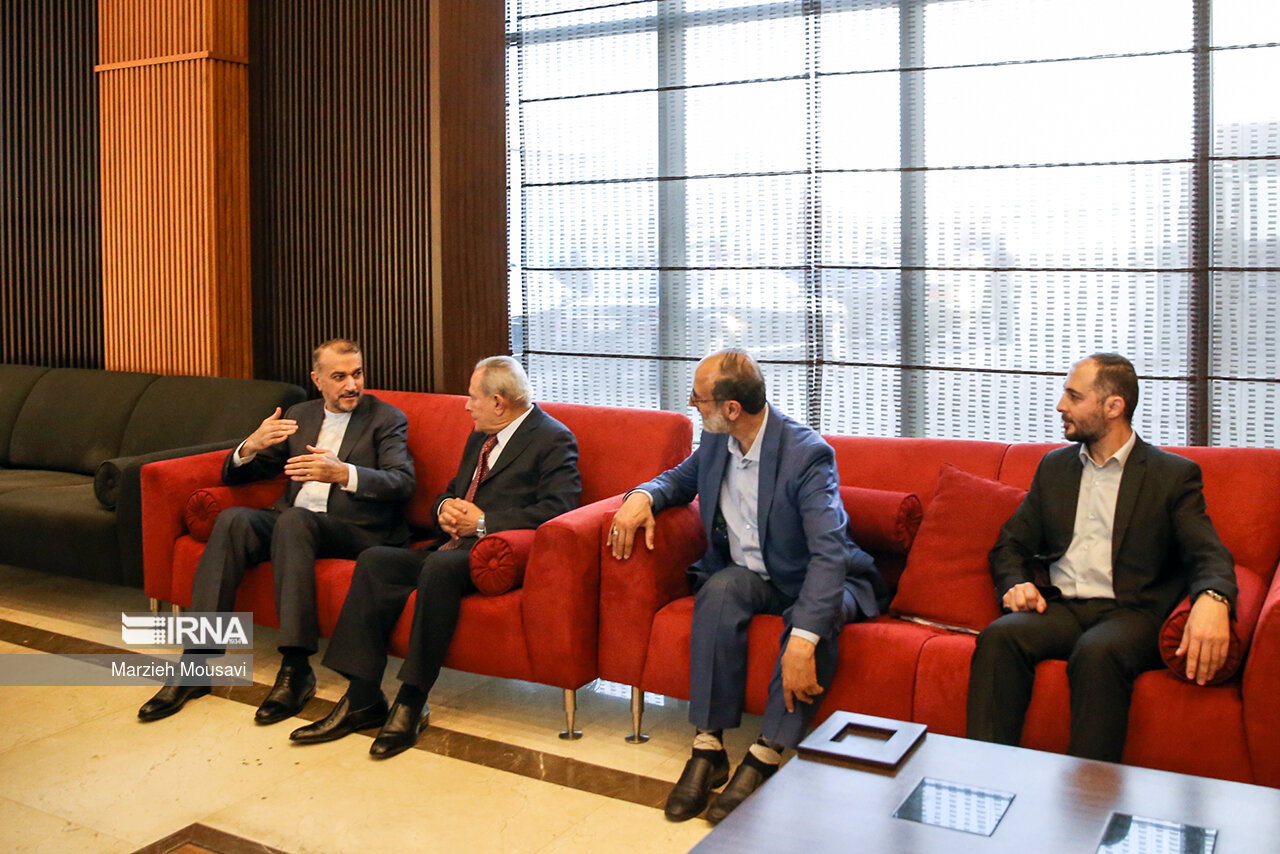 سفر وزیر امور خارجه به لبنان