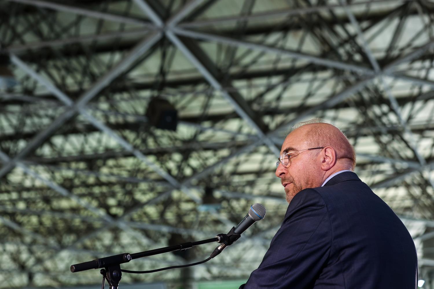 حضور قالیباف در مراسم روز ملی بسیج اساتید