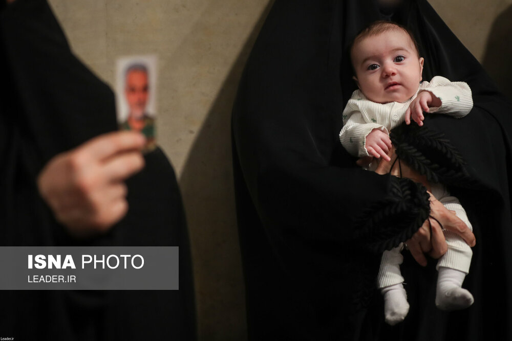  دیدار هزاران نفر از زنان و دختران با رهبر انقلاب