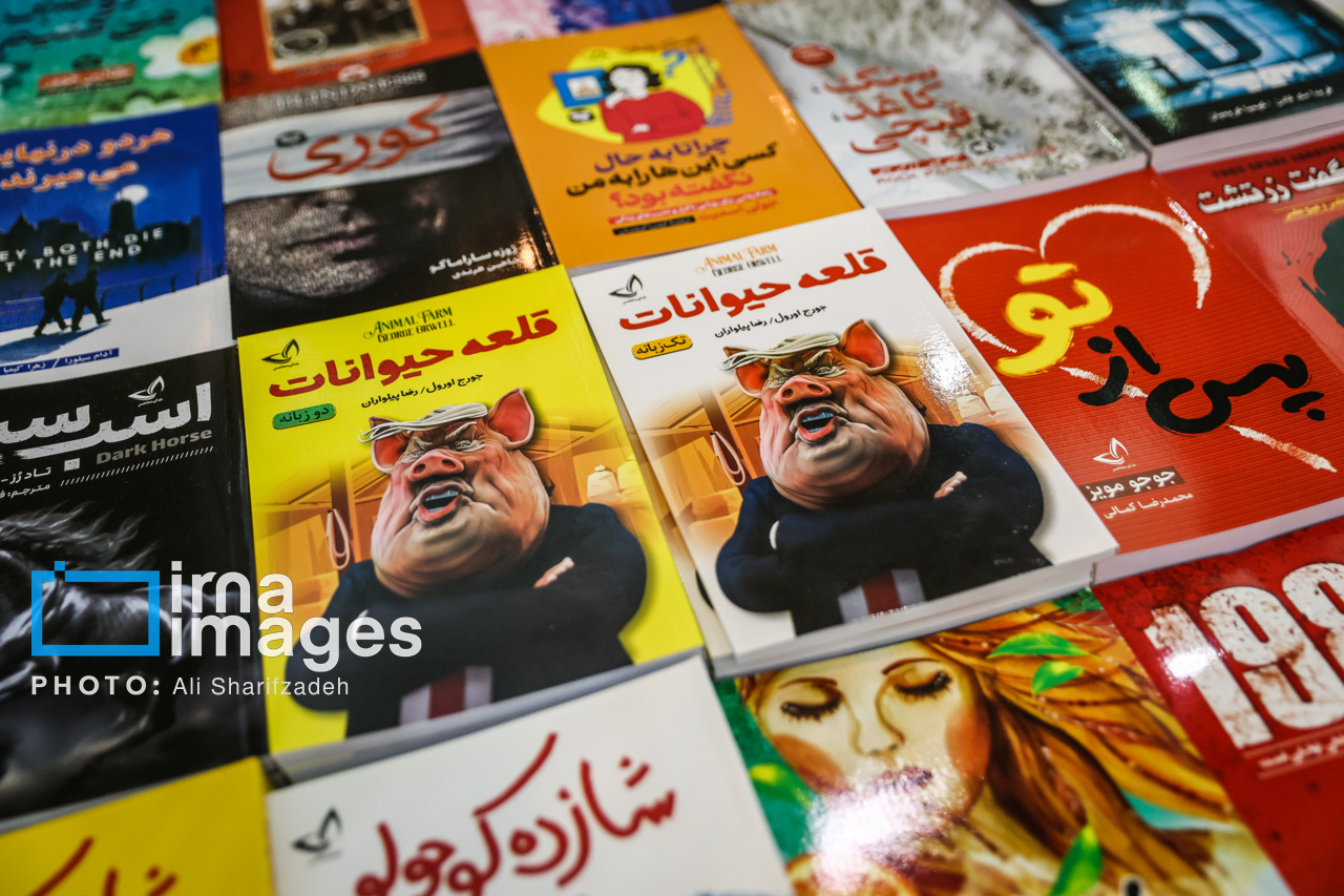 بازدید قالیباف از سی و ششمین نمایشگاه بین‌المللی کتاب تهران