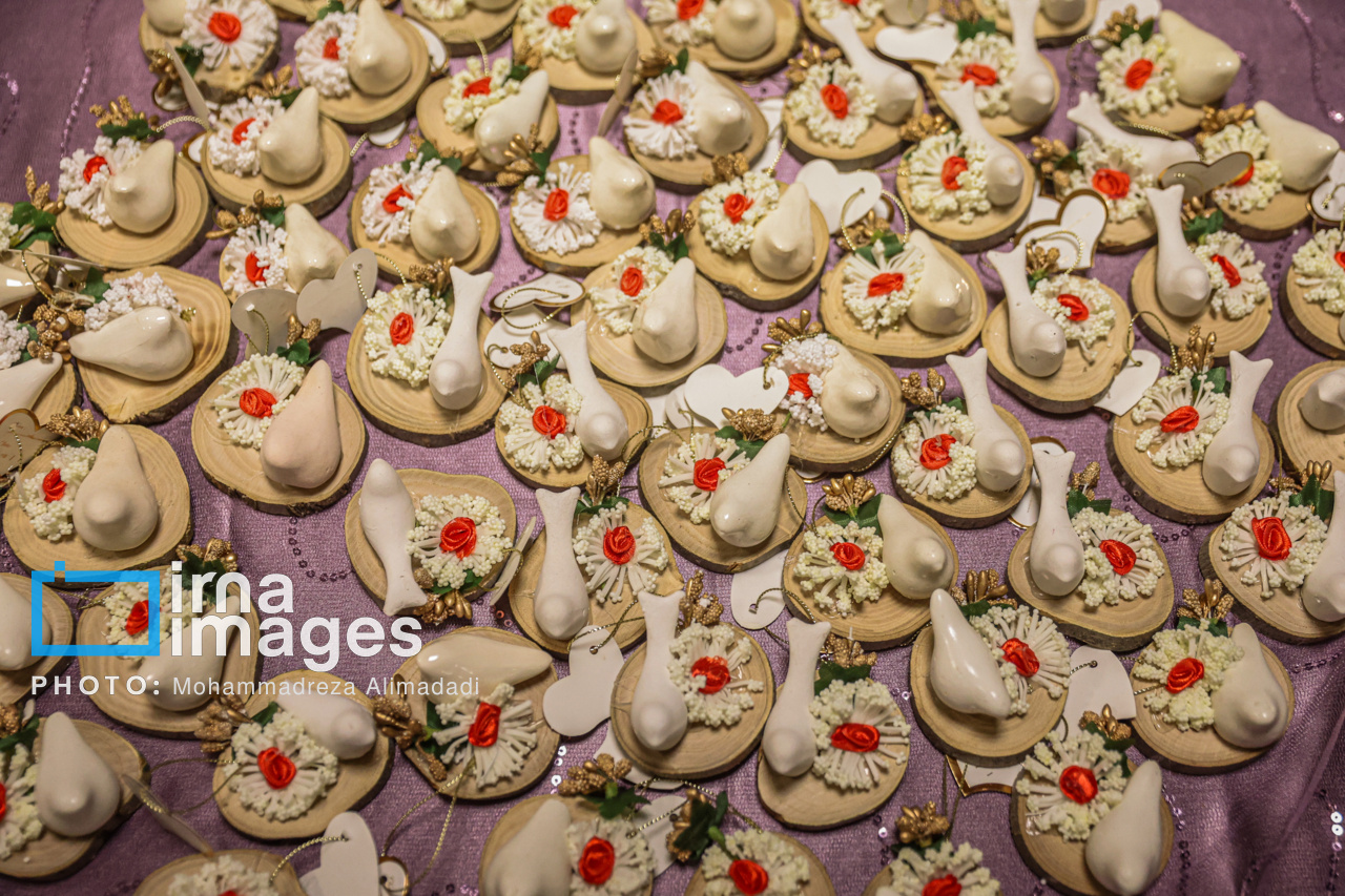 جشن ازدواج دانشجویی