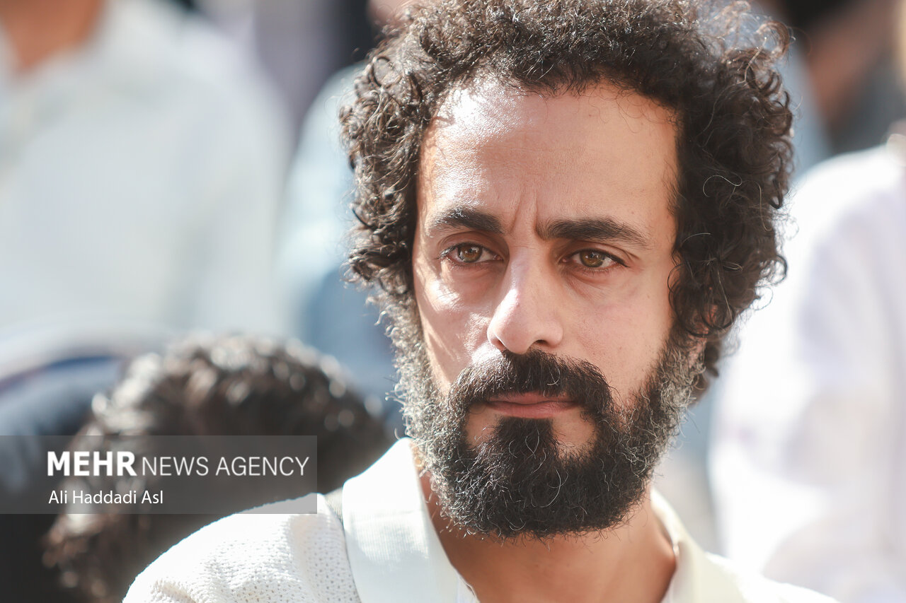 تصاویر مراسم تشییع پیکر ناصر تقوایی