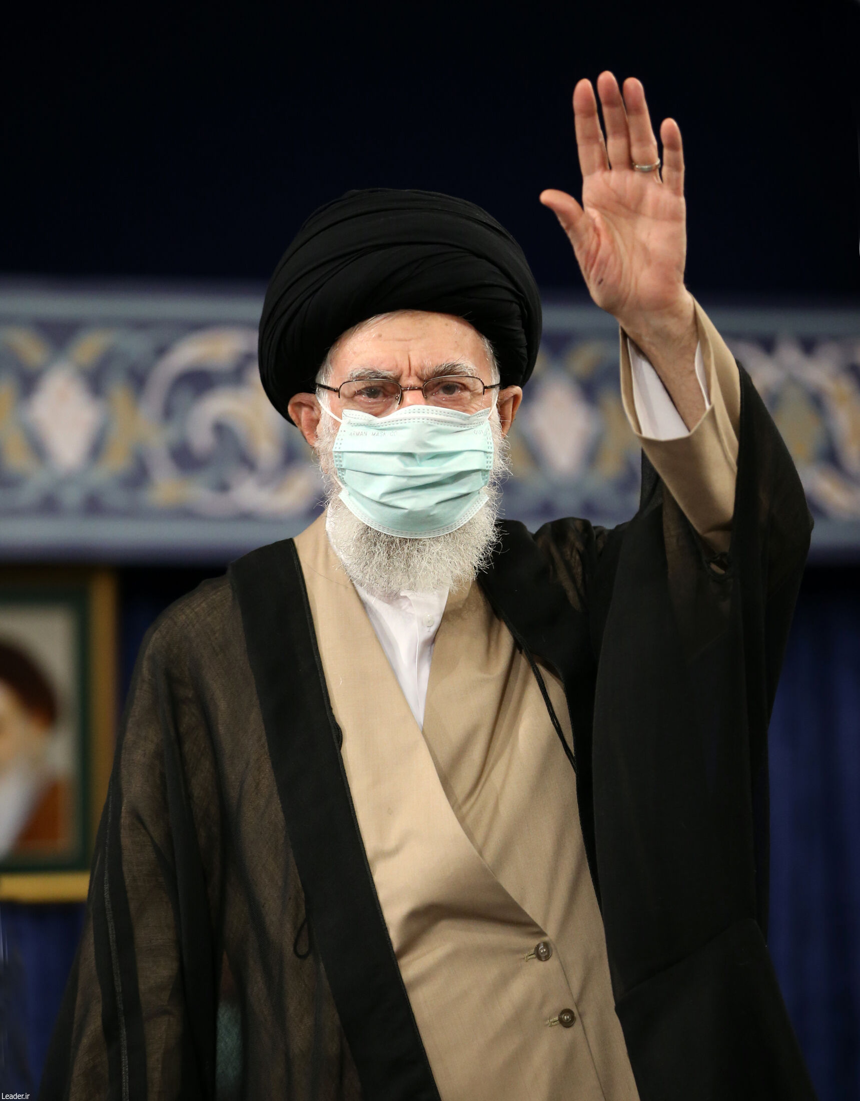 دیدار دست‌اندرکاران دومین کنگره شهدای ورزشکار با رهبرانقلاب