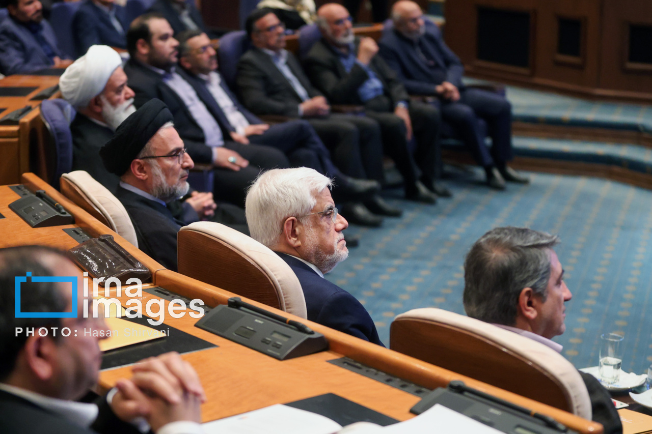 اهدای جایزه ویژه البرز (نوبل ایرانی)